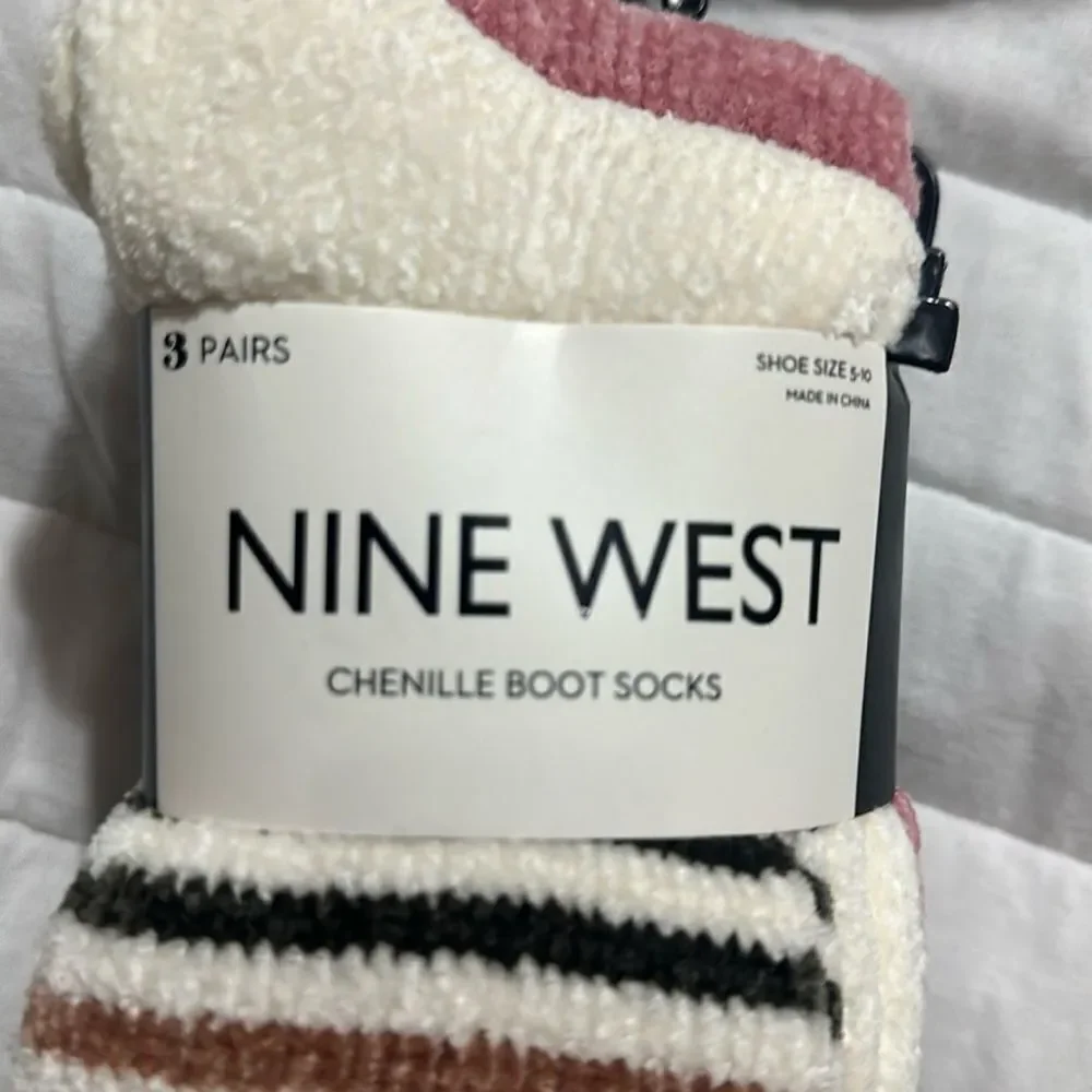 Nine West Ladies 3 Pk Chenille Boot Socks Navy Ivory Pink Green Brown Stripe